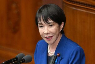 Новини світу - Китайський дипломат пригрозив відрізати голову премʼєрці Японії