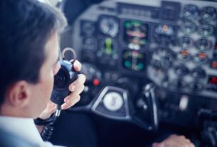 Новини світу - Пілот без кваліфікації керував пасажирськими літаками в Європі