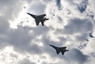 Новини України - Повітряні сили показали роботу техніків F-16