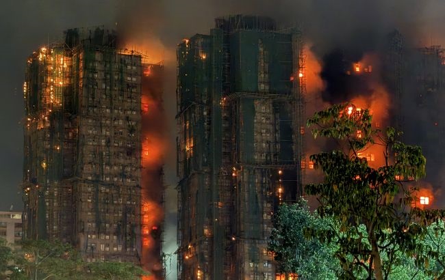 Новини світу - Пожежа у Гонконзі: 36 загиблих, майже 300 людей вважаються зниклими