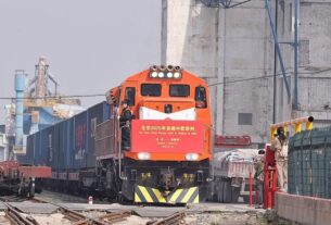 Новини бізнесу - РФ заявила про готовність бути "ресурсною базою" для Китаю