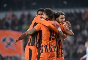 Новини спорту - Шахтар зміцнив свої перші позиції після перемоги 6:0 над Оболонню