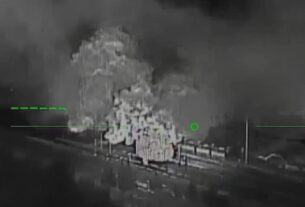 Новини України - ССО показали знищення нафтобаз росіян у Криму