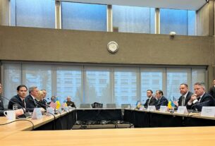 Новини України - Стартував тристоронній етап переговорів у Женеві - ЗМІ