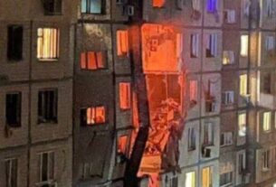 Новини України - У Дніпрі і Павлограді прогриміли вибухи, палає багатоповерхівка - пабліки