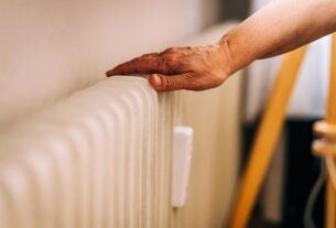 Новини Києва - У Києві після атаки Росії обмежили подачу тепла