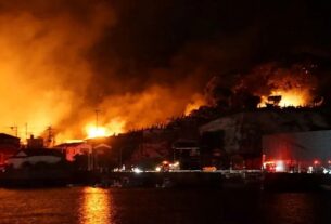 Новини світу - У Японії масштабна пожежа знищила цілий міський квартал