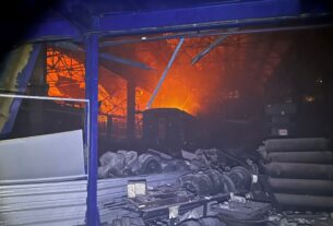 Новини України - Удар по Дніпру: пошкоджене залізничне депо з приміськими електричками