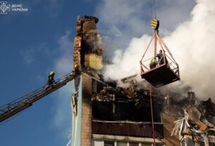 Новини України - Удар по Тернополю: невідома доля 22 людей