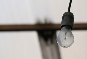 Новини України - Удари по енергетиці: на Запоріжжі окупанти скаржаться на відсутність світла