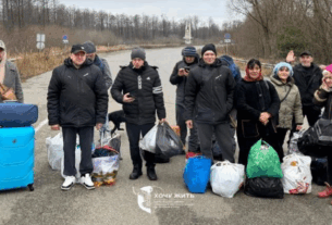 Новини України - Україна передала Росії 30 цивільних громадян РФ