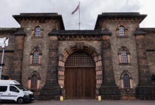 Новини світу - В Британії помилково звільнений в'язень сам повернувся до тюрми