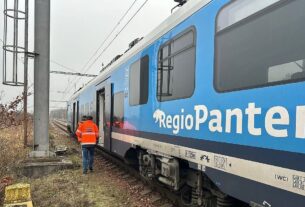 Новини світу - В Чехії зіткнулися два пасажирські поїзди: 40 потерпілих