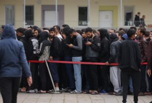 Новини світу - В Сирію після падіння режиму Асада вернулося понад один мільйон біженців