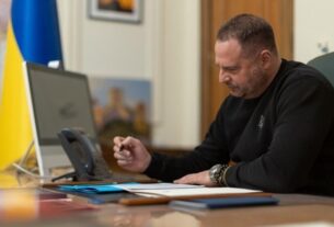 Новини політики - Єрмак планував летіти на зустріч із Віткоффом і зятем Трампа - ЗМІ