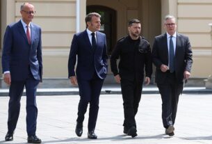 Новини України - ЗМІ: Київ і ЄС прагнуть переписати "мирний план"