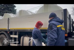 Одеса: підрозділи ДСНС з регіонів забезпечують місто водою та резервним живленням