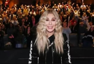 Новини культури - 80-річна Шер планує весілля з молодшим коханим - інсайдери