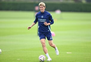 Новини спорту - Аякс досяг домовленості з колишнім захисником Арсеналу