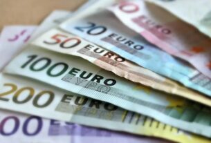 Новини світу - Болгарія з 1 січня переходить на євро