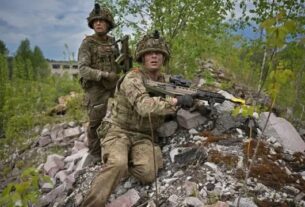 Новини світу - Британія завершує підготовку військ для України - ЗМІ