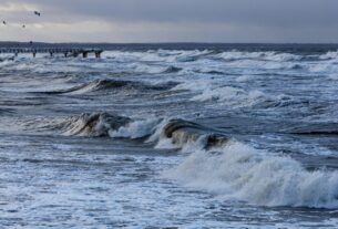 Новини світу - Естонія виявила пошкодження п'яти підводних кабелів