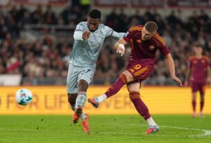 Новини спорту - Гасперіні висловлює невдоволення грою форвардів Роми, згадавши Довбика