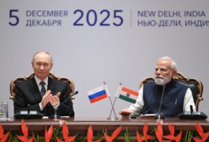 Новини бізнесу - Індійська рупія пробила історичний мінімум на тлі візиту Путіна