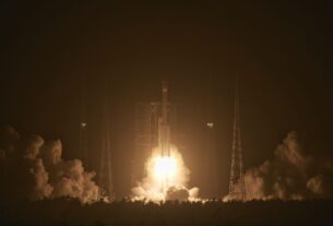 Технології - Китай здійснив два космічні запуски за день