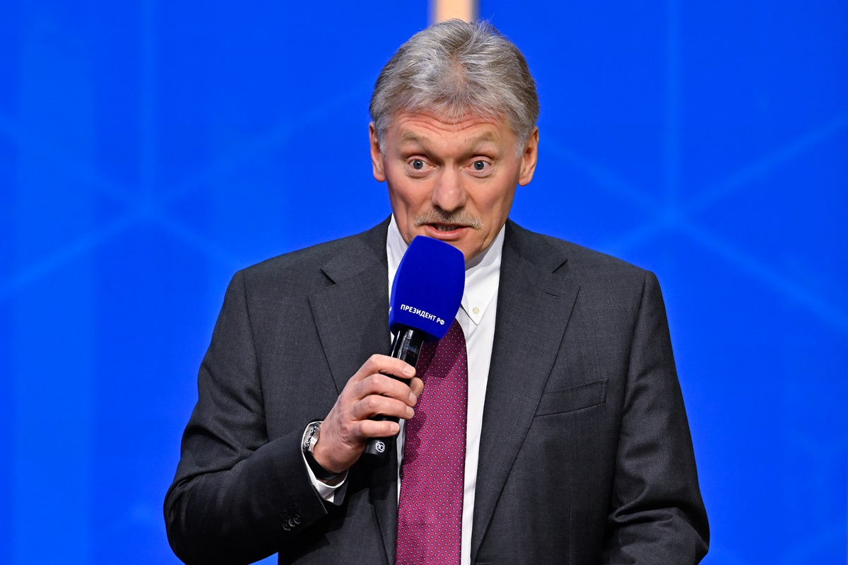 Новини світу - Кремль підтримав ідею Макрона про діалог з Путіним