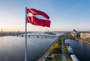 Новини світу - Латвія скорочує підтримку українських біженців