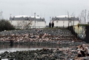 Новини світу - Мінфін РФ: "Дірка" в бюджеті зросла в 12 разів за рік