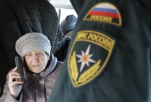 Новини світу - Мобільні телефони всіх росіян поставлять на держоблік - ЗМІ