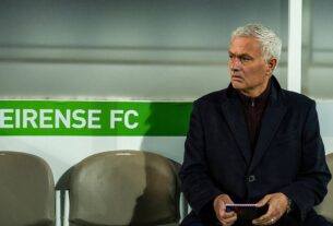 Новини спорту - Моурінью бачить у Судакові повноцінного розігруючого гравця Бенфіки