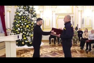 Президент України присвоїв звання Герой України рятувальнику ДСНС із Донеччини