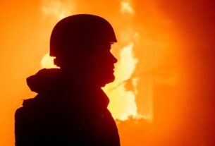 Новини України - Обстріл Одещини: у порту Південний горіли контейнери з борошном та олією