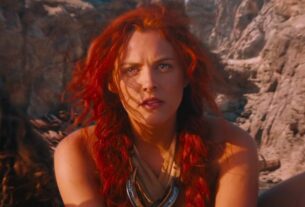 Новини культури - Онука Елвіса Преслі є біологічною матір'ю сина Джона Траволти - ЗМІ