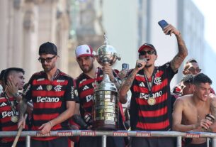 Новини спорту - Парад чемпіонів клубу Фламенго завершився курйозом