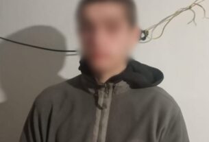 Новини України - Поранив знайомого ножем у живіт: підлітку загрожує до восьми років