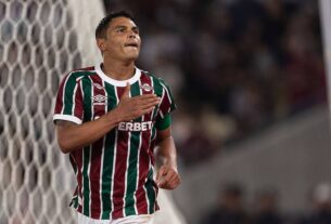 Новини спорту - Португальські топ-клуби проявляють інтерес до Тьягу Сілви