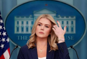 Новини світу - Прессекретарка Трампа заявила про вагітність