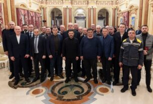 Володимир Зеленський привітав українських енергетиків із професійним днем