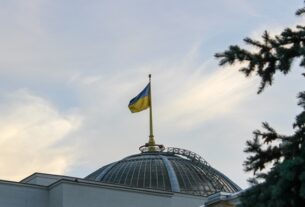Новини України - Рада ухвалила закони щодо обороноздатності України