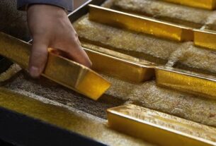 Новини політики - Росія “проїдає” стратегічні запаси золота