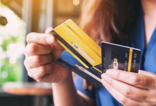 Новини бізнесу - Росіянам ускладнюють доступ до банків за кордоном