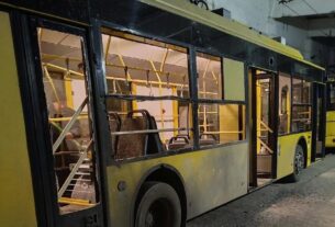 Новини України - Росіяни обстріляли тролейбусне депо у Херсоні