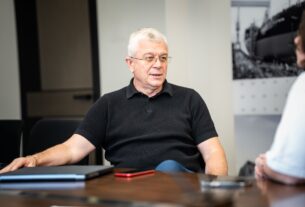 Новини бізнесу - Smart Holding відзвітував про зниження обсягу сплачених до бюджету податків