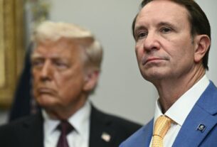 Новини світу - Спецпосланник Трампа заперечив плани "завоювання" Гренландії