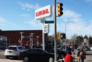 Новини бізнесу - США призупинили деякі санкції проти Лукойлу