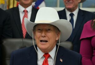 Новини світу - Трамп подав позов проти BBC на $5 млрд